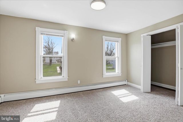 41-E WASHINGTON ST, Topton, PA 19562