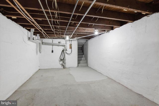 41-E WASHINGTON ST, Topton, PA 19562