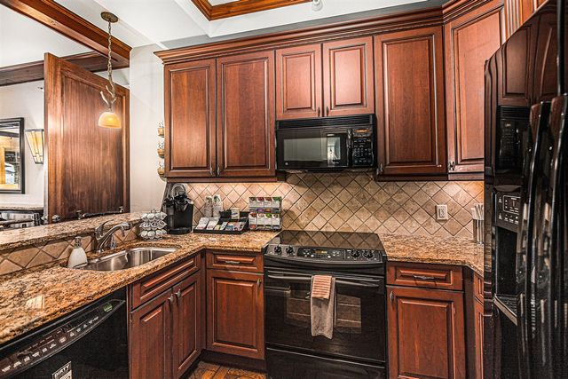 5707 S Lake Street 5A, Glen Arbor, MI 49636