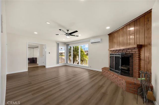 12205 S Halldale, Los Angeles, CA 90047