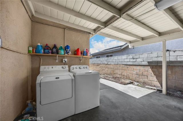 12205 S Halldale, Los Angeles, CA 90047