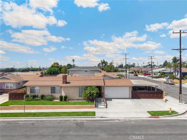 12205 S Halldale, Los Angeles, CA 90047