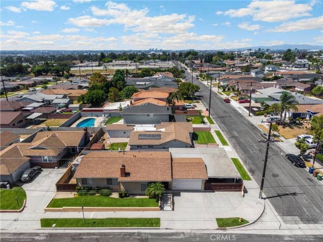 12205 S Halldale, Los Angeles, CA 90047