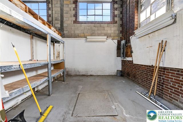 113 Railroad Street, Catasauqua Boro, PA 18032