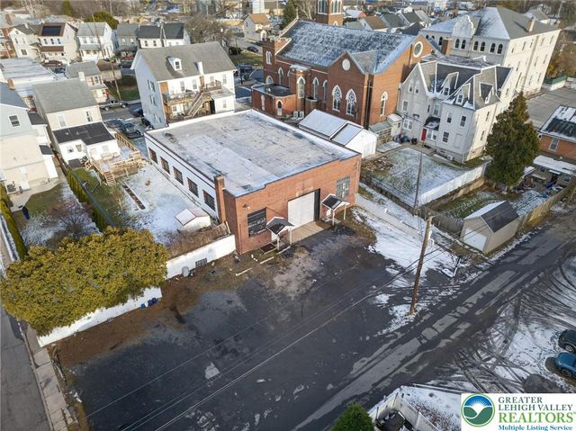 113 Railroad Street, Catasauqua Boro, PA 18032