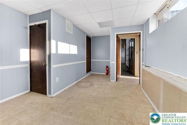 113 Railroad Street, Catasauqua Boro, PA 18032