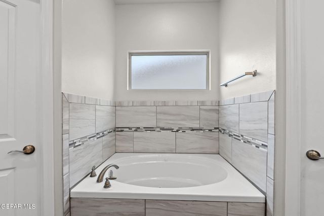 15129 IMAGINE Drive, El Paso, TX 79938