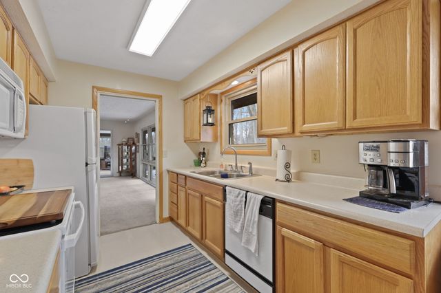 9045 E 86th Street, Indianapolis, IN 46256