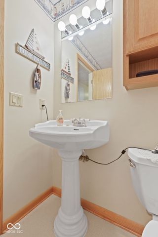 9045 E 86th Street, Indianapolis, IN 46256