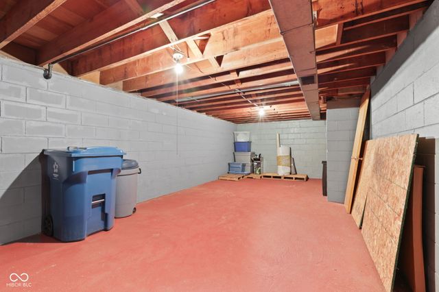 9045 E 86th Street, Indianapolis, IN 46256