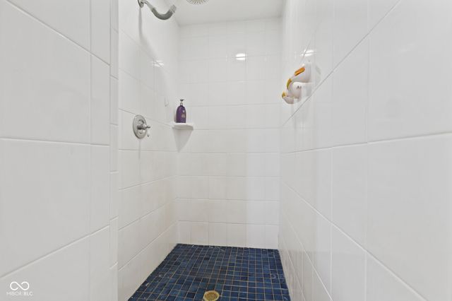 9045 E 86th Street, Indianapolis, IN 46256