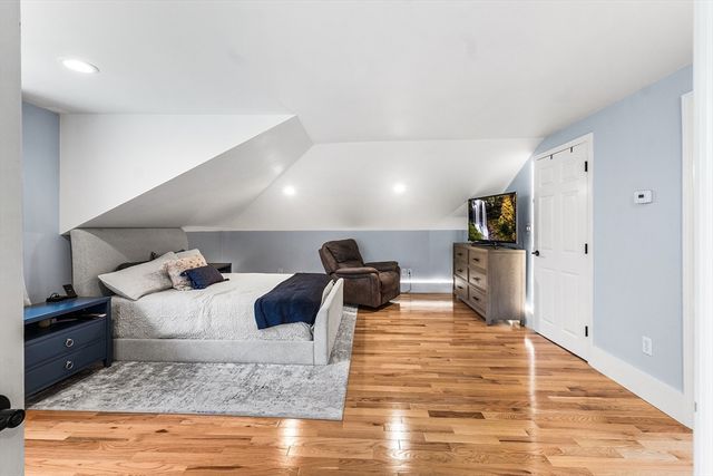 50 Idlewood Ave, Hamilton, MA 01982