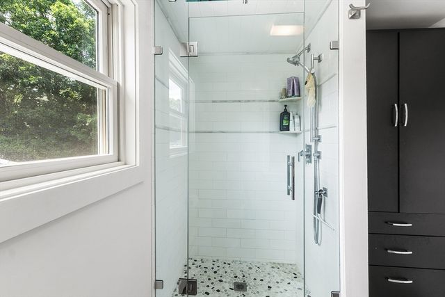 50 Idlewood Ave, Hamilton, MA 01982