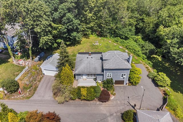 50 Idlewood Ave, Hamilton, MA 01982