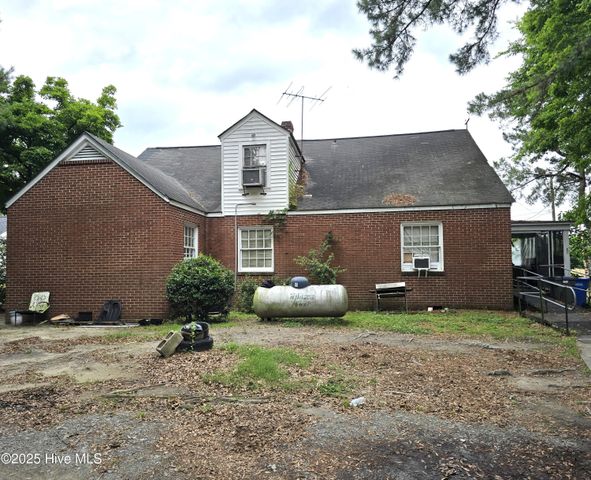 6754 E Main Street, Saratoga, NC 27873