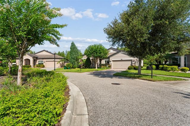 21627 PEARL CRESCENT COURT, Land O Lakes, FL 34637
