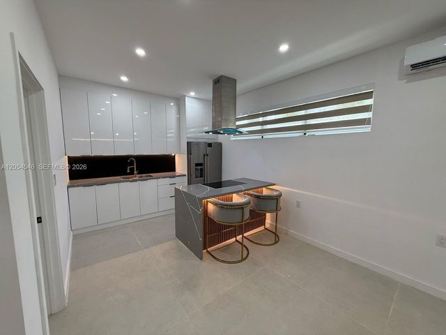 401 NW 131st St 2A, North Miami, FL 33168