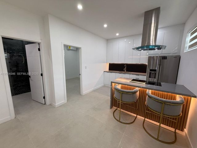 401 NW 131st St 2A, North Miami, FL 33168
