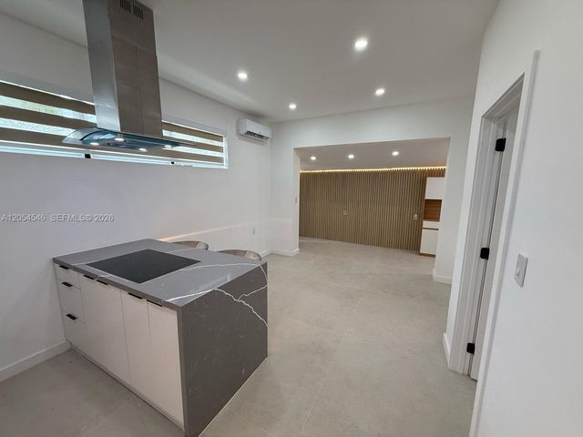 401 NW 131st St 2A, North Miami, FL 33168