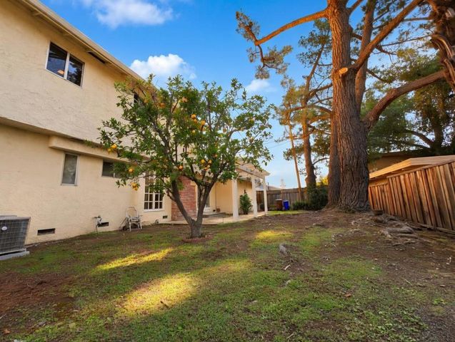 16970 Placer Oaks Road, Los Gatos, CA 95032