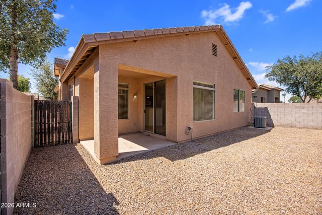 1239 S EMMETT Drive, Chandler, AZ 85286
