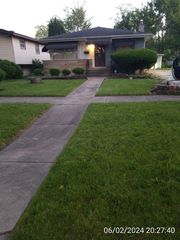 1745 W 163rd Street, Markham, IL 60428