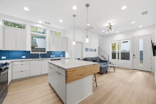 2811 Garwood Unit B ST B, Austin, TX 78702