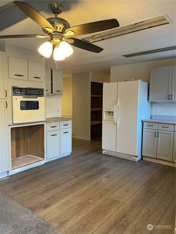5206 81st Avenue SW, Olympia, WA 98512
