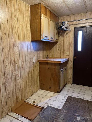 5206 81st Avenue SW, Olympia, WA 98512