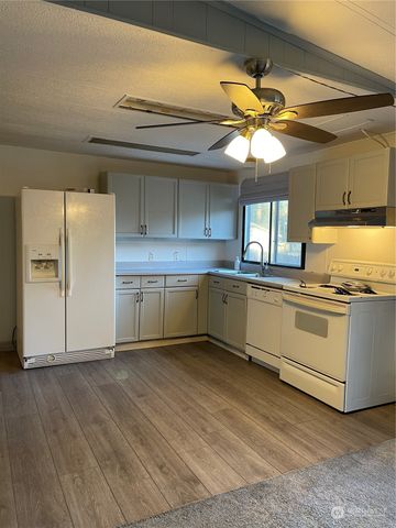 5206 81st Avenue SW, Olympia, WA 98512