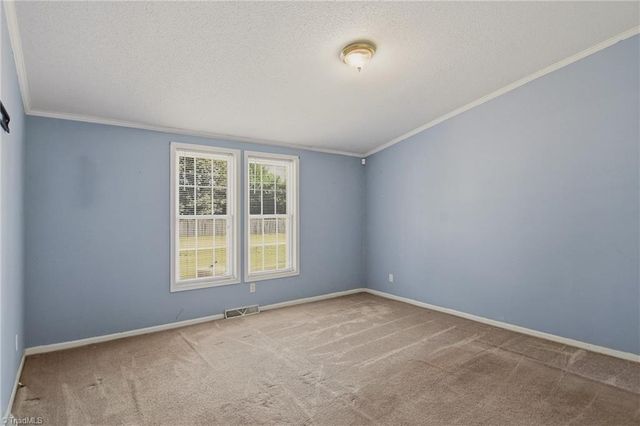 1551 Pecan Lane, Kernersville, NC 27284