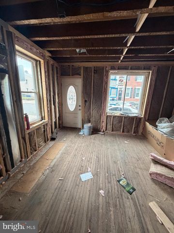 1230 E FLETCHER ST, Philadelphia, PA 19125