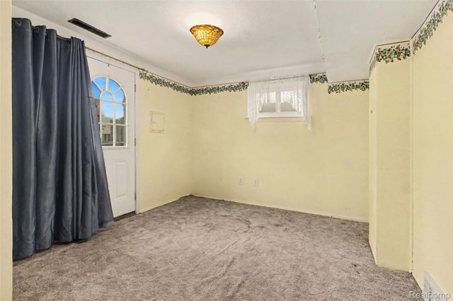 31019 Cooley Boulevard, Westland, MI 48185