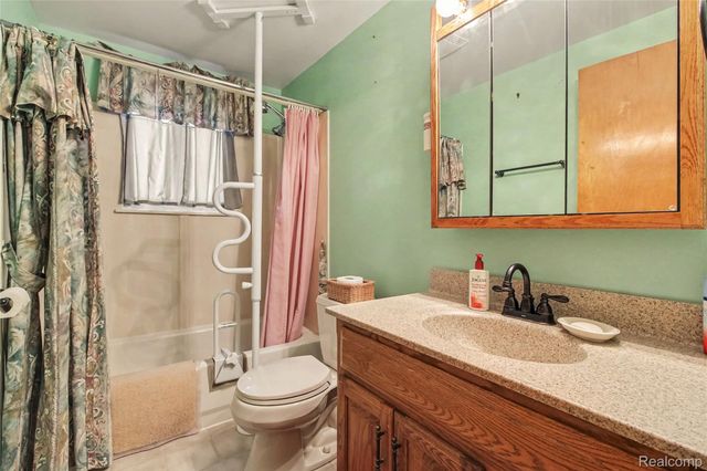 31019 Cooley Boulevard, Westland, MI 48185