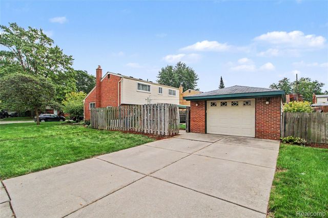 31019 Cooley Boulevard, Westland, MI 48185