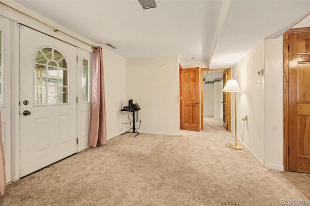 31019 Cooley Boulevard, Westland, MI 48185