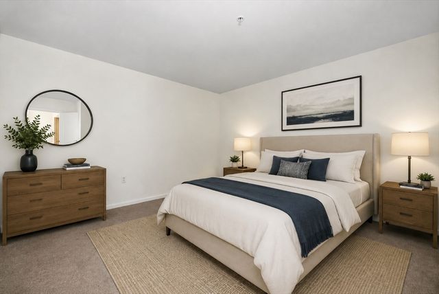 1 Earhart St 309, Cambridge, MA 02141