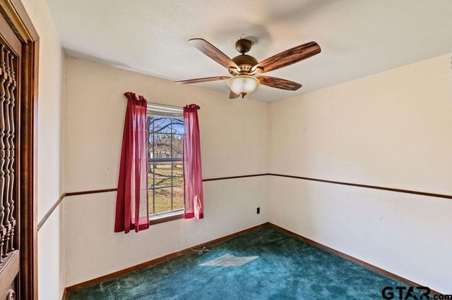 20081 Red Oak Drive, Larue, TX 75770