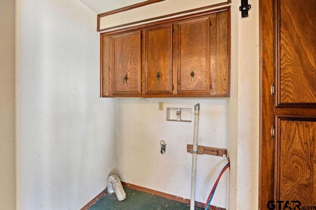 20081 Red Oak Drive, Larue, TX 75770