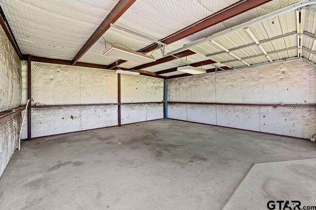 20081 Red Oak Drive, Larue, TX 75770