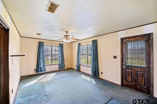 20081 Red Oak Drive, Larue, TX 75770