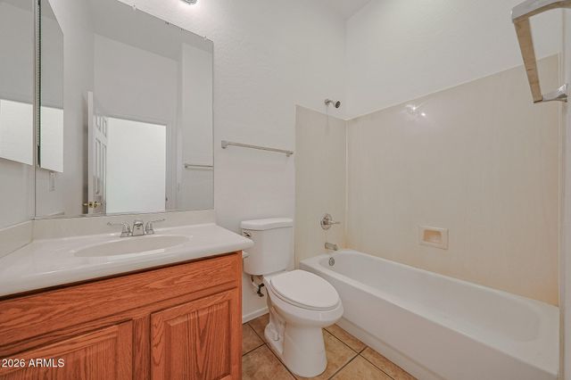 5517 W DARREL Road, Laveen, AZ 85339