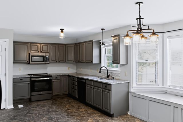2007 Longview Drive, Georgetown, KY 40324