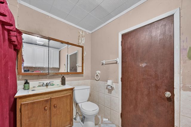 1407 N Main Street, Carrollton, TX 75006