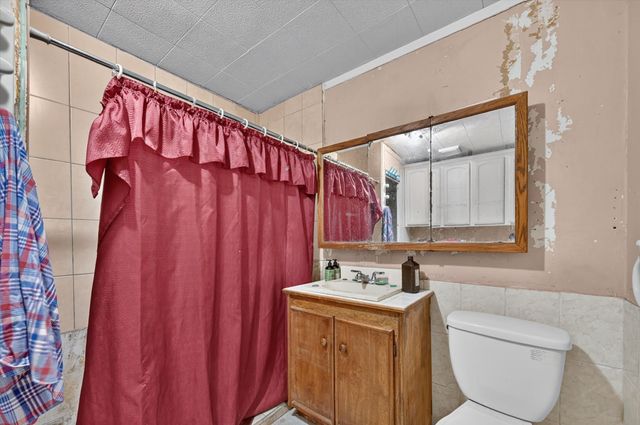 1407 N Main Street, Carrollton, TX 75006