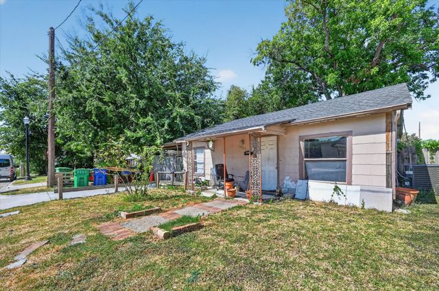 1407 N Main Street, Carrollton, TX 75006