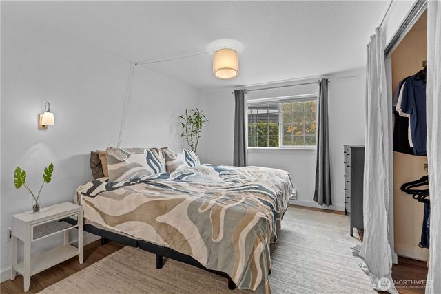 23410 18th Avenue S #I102, Des Moines, WA 98198