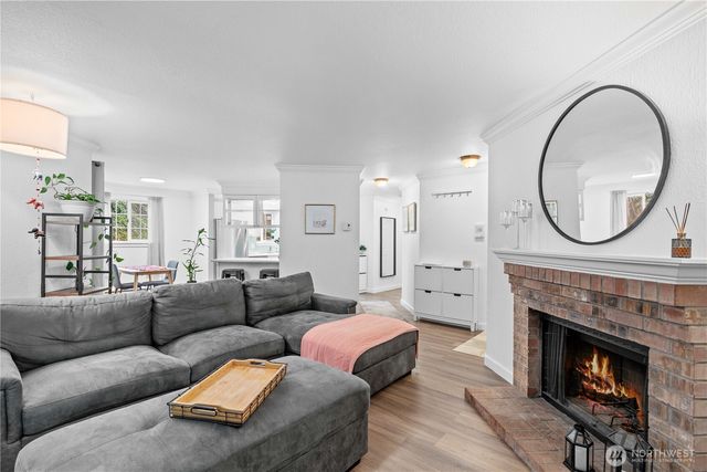 23410 18th Avenue S #I102, Des Moines, WA 98198