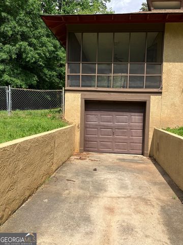 1288 Lakewood Drive NE, Conyers, GA 30013