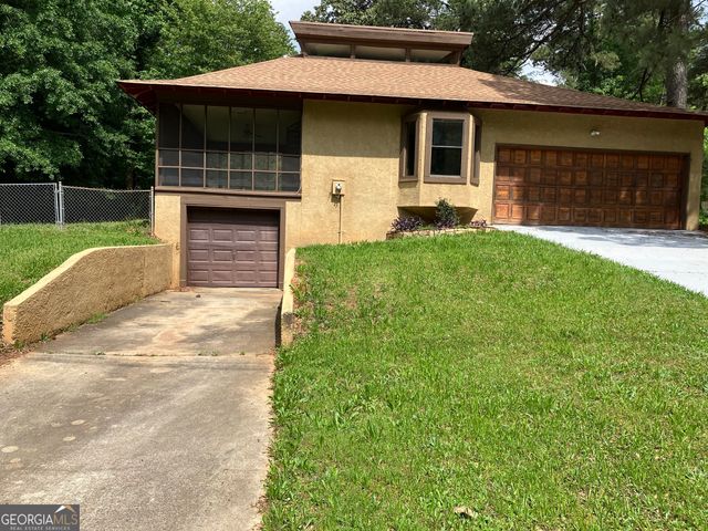 1288 Lakewood Drive NE, Conyers, GA 30013